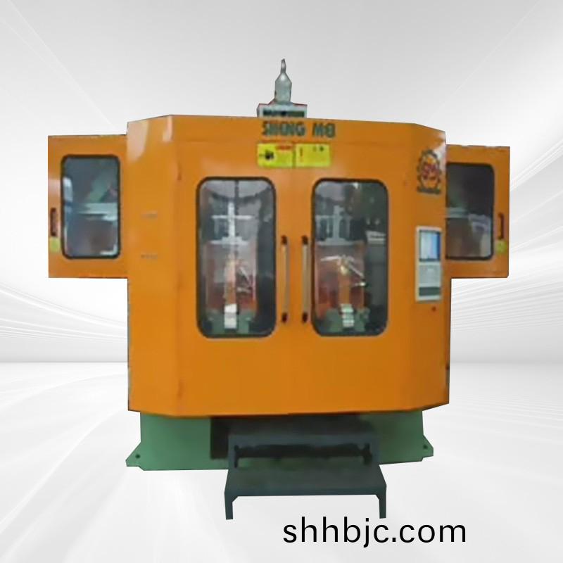 Blow molding machine for thick bottle bo